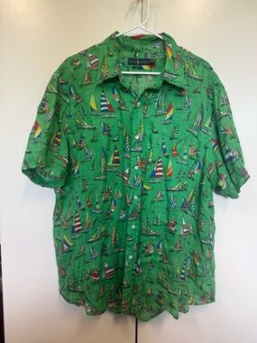 Ralph Lauren EUC green linen sailboat regatta button down shirt. Summer. Preppy